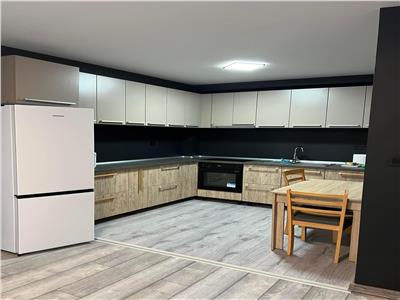 Apartament 2 camere, strada Cerbului