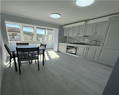 Apartament 2 dormitoare, C R Vivu