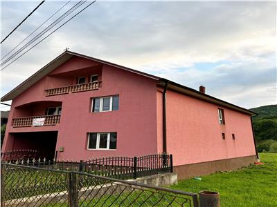 Casa P+E, 20 ari teren , Telciu