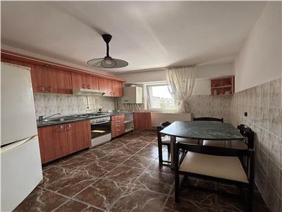 Apartament 2 camere, Andrei Muresanu