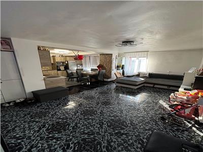 Apartament 3 camere , Ultracentral ,Zona Coroana de Aur