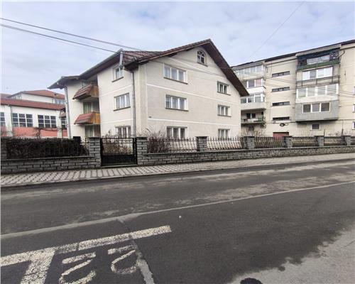 Casa D+P+E+M, Stefan cel Mare